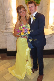 Yellow Strapless Ruffles Sleeveless Mermaid Prom Dress with Slit