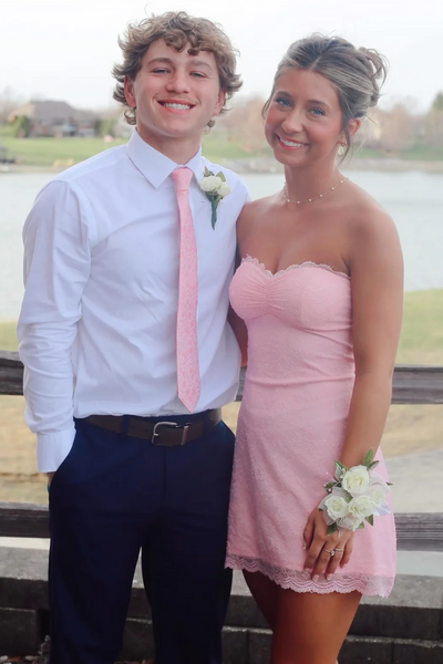 Pink Strapless Sweetheart Lace Sleeveless Short Homecoming Dress
