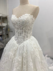 Lace Ball Gown Wedding Dress Strapless Sweetheart Corset Back Pleated