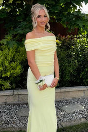 Yellow Off-Shoulder Satin Pleated Sheath Long Formal Dress