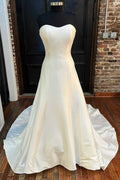 Simple Sweetheart A-Line White Satin Long Court Wedding Dress