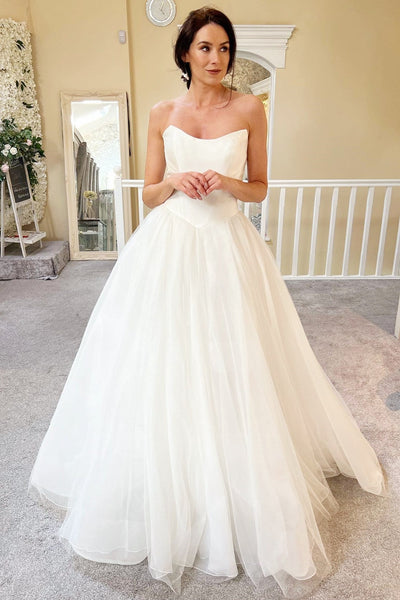 White Tulle Strapless A-Line Long Dress