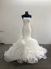 Ruffled Mermaid Wedding Dress Strapless 3D Floral Lace Organza Skirt Corset Back
