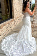 White Lace Strapless Sweetheart Mermaid Court Wedding Dress