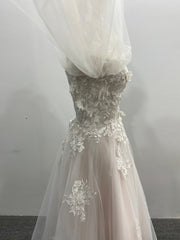 Off Shoulder Tulle Wedding Dress 3D Floral Lace Puff Long Sleeves A-line