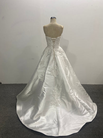 Strapless Satin Wedding Dress Beaded Lace Appliques Pleated Court