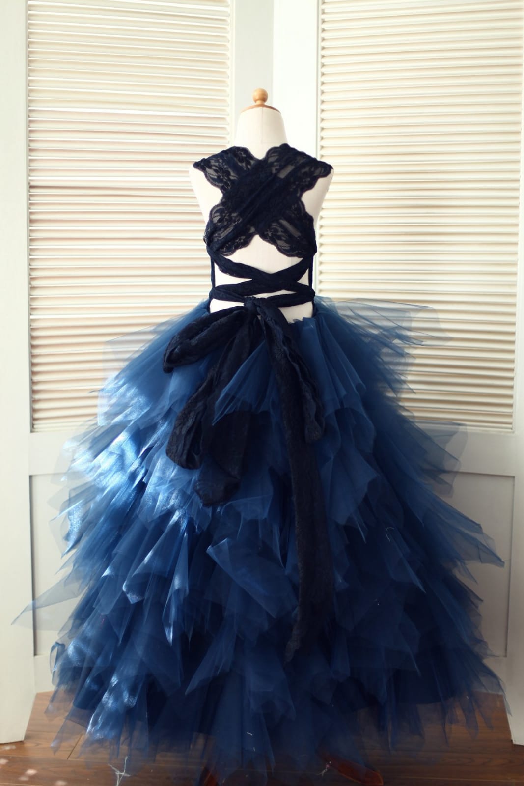 Backless Navy Blue Lace Ruffle Tulle Skirt Flower Girl Dress 9T