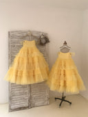 Vestido de baile ombro de fora amarelo babados tule vestido de casamento florista vestido de festa infantil