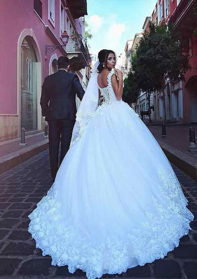 Ball Gown V Neck Chapel Train Lace Tulle Wedding Dress 