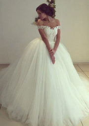 Ball Gown Sleeveless Off Shoulder Tulle Court Wedding Dress 