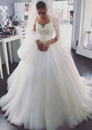 Ball Gown Spaghetti Strap Backless Appliqued Tulle Wedding 