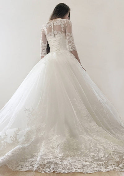 Bateau Half Sleeve Ball Gown Court Appliqued Lace Tulle 