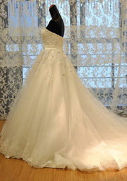 Beaded Princess Sweetheart Chapel Lace Tulle Wedding Dress -