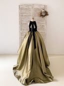 Vestido de festa de casamento jacquard preto veludo dourado com abertura nas costas