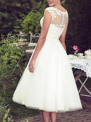 A linha vestido de casamento Comprimento do chá sem mangas Bateau Lace Tulle 2023 Vestido de noiva
