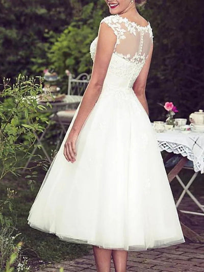 A-Line Vestido de novia Té Longitud sin mangas Bateau Lace Tulle 2023 Bridal Gown