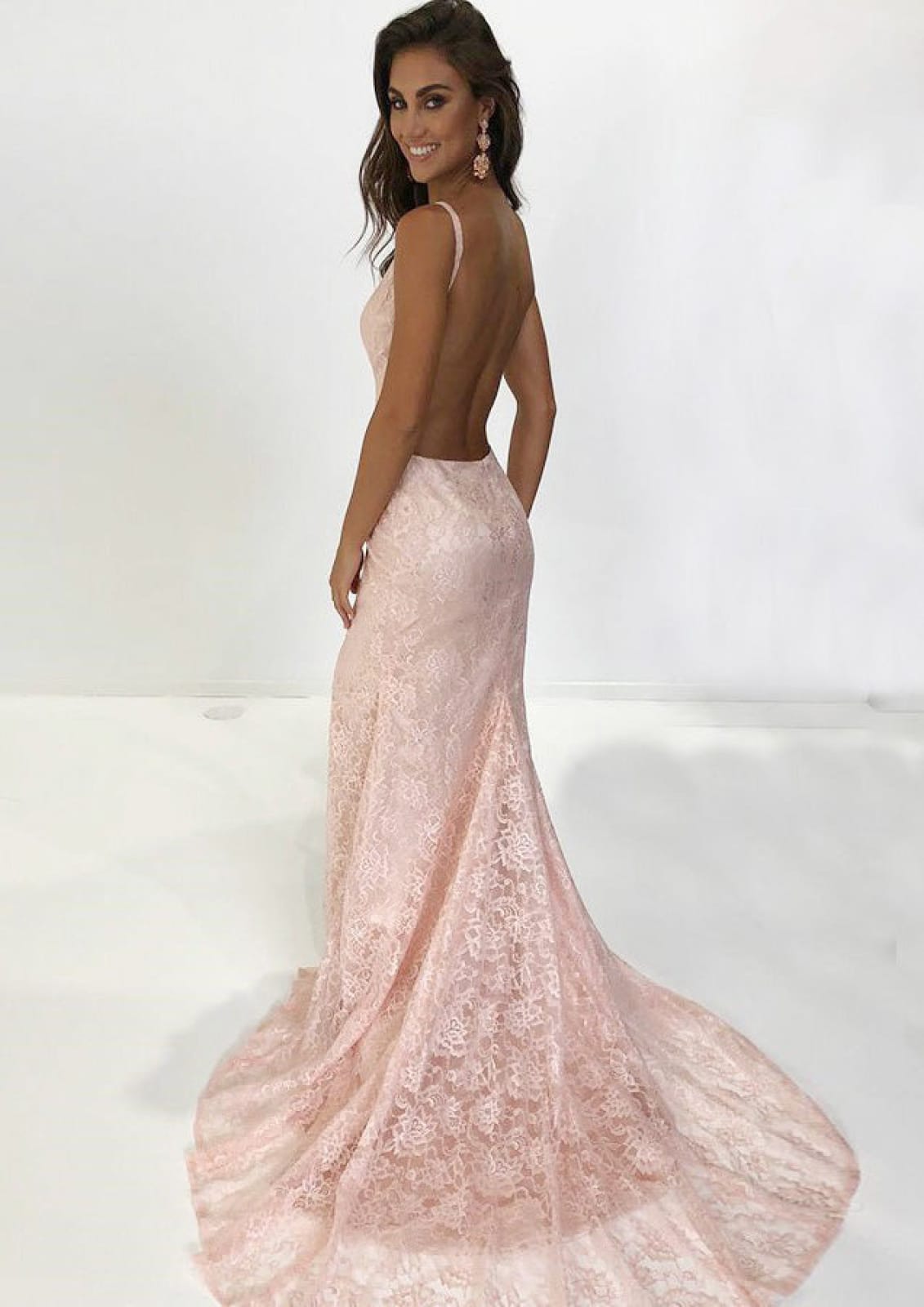 Baby pink deals fishtail prom dress
