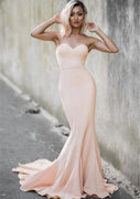 Эластичное атласное платье для выпускного вечера Розовое без бретелек Милая Русалка длиной до пола