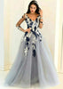 Gris Tulle Longitud del piso Princesa Sheer Long Sleeve V-Neck vestido de baile, encaje