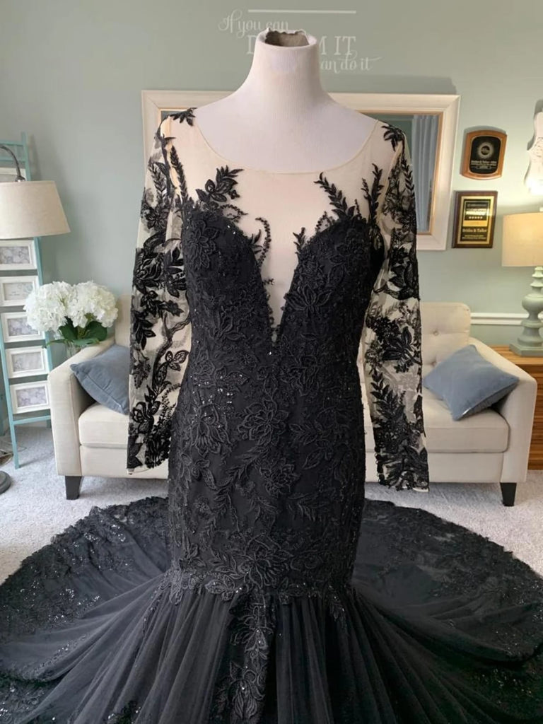 Illusion Long Sleeve Lace Tulle Trumpet Black Wedding Dress