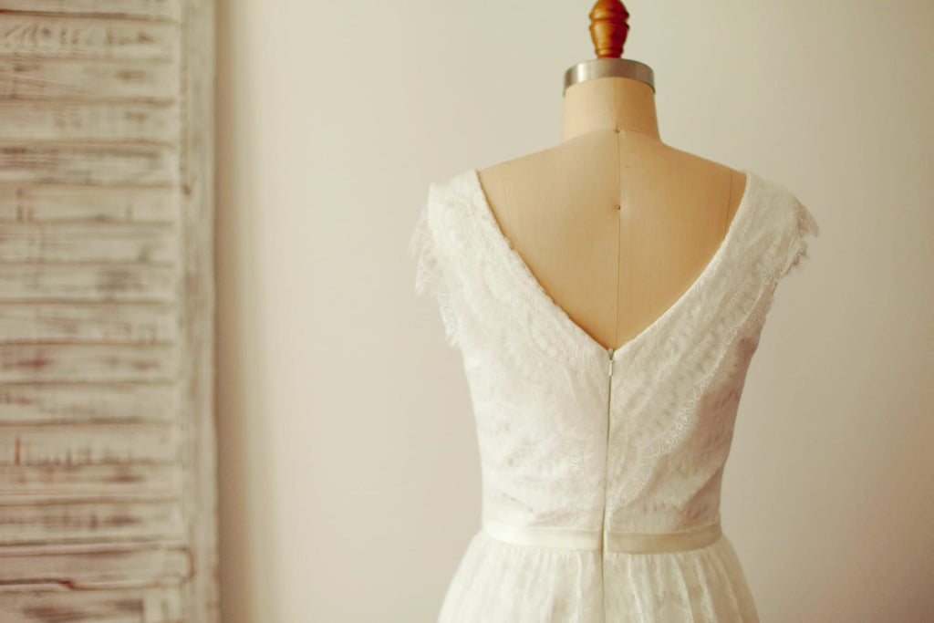 A Line V neck Cap Sleeves Short Knee Length Lace Wedding 