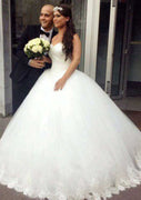 Ivory Sweetheart Strapless Ball Gown Lace Tulle Wedding Dress