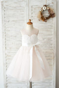 Vestido de noiva florido de renda marfim nas costas de fechadura rosa tule