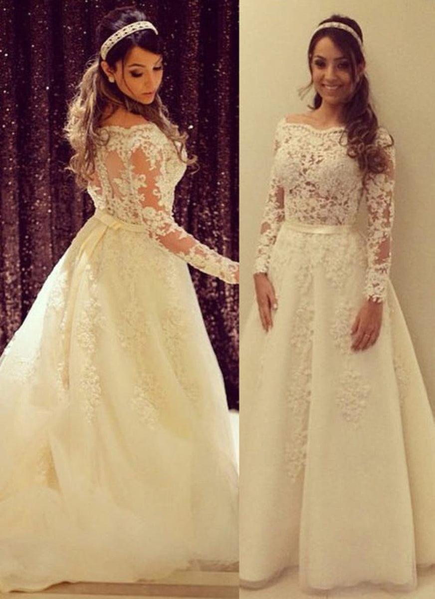 Lace Tulle A-Line Scalloped Court Wedding Dress, Sash Buttons - Princessly