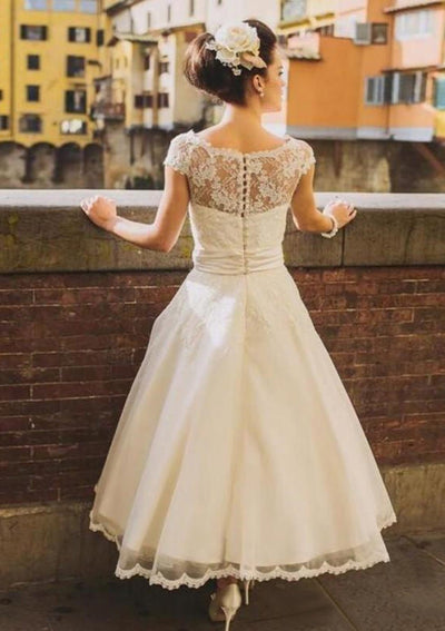 A-line Bateau Neck Tea Length Lace Tulle Wedding Dresses 