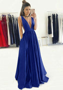 A-line Plunging senza maniche pavimento-lento Charmeuse Royal Blue Prom Dress