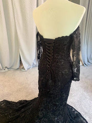 Mermaid Lace 3 in 1 Black Wedding Dress Cape Veil Removable