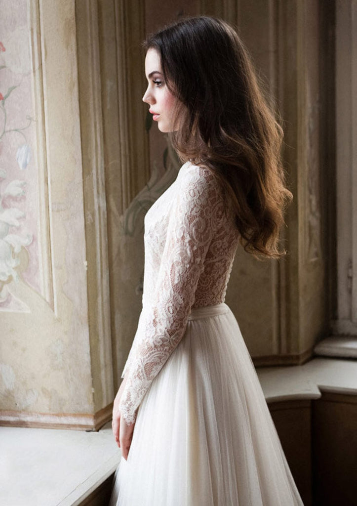 Long Sleeve Buttons Lace Tulle A-line Princess Wedding Dress