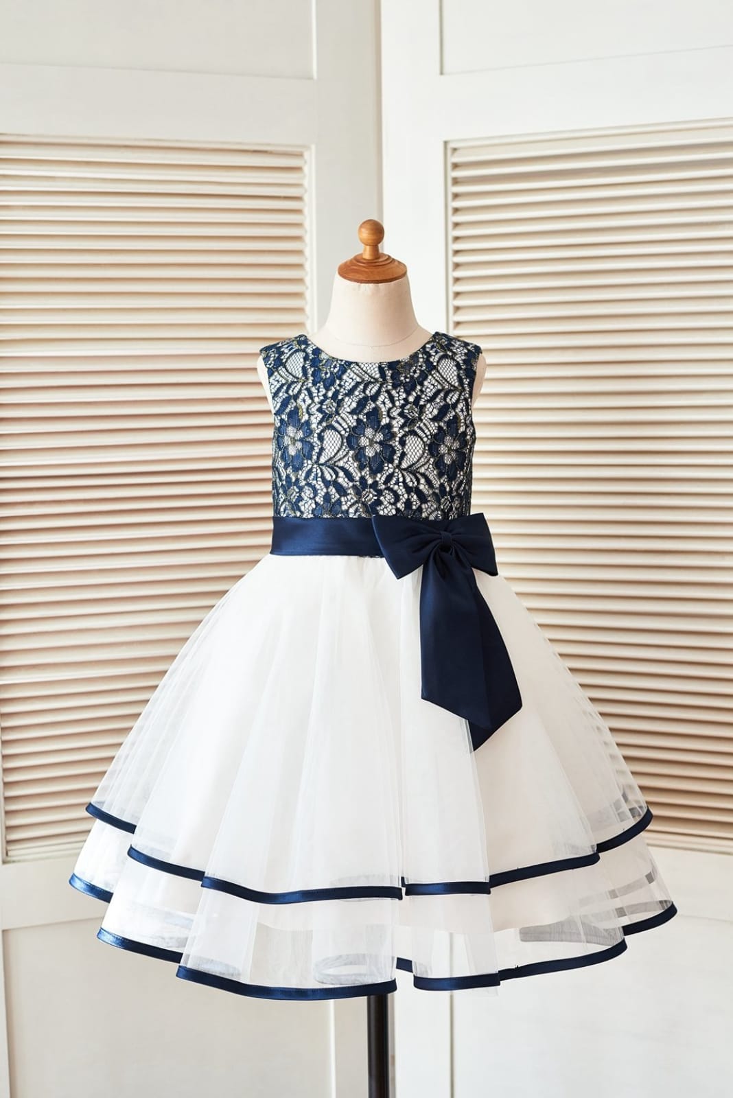 Navy Blue Gold Lace Ivory Tulle Wedding Flower Girl Dress 8T Navy Blue Gold Lace Ivory Tulle Wedding Flower Girl Dress 8T