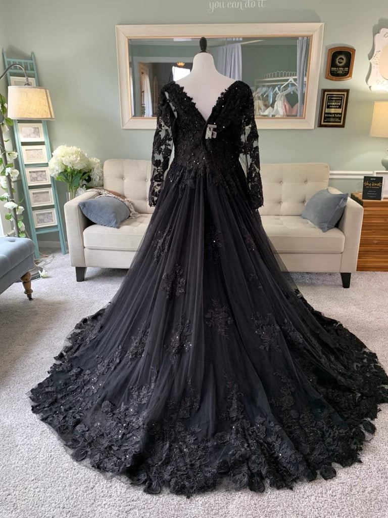 V Neck Long Sleeve Ballgown Black Lace Tulle Gothic Wedding