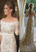 Свадебное платье с открытыми плечами и кружевной колонной цвета шампанского, пояс