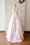 ピンク サテン V バック ウェディング フラワー ガール ドレス、弓