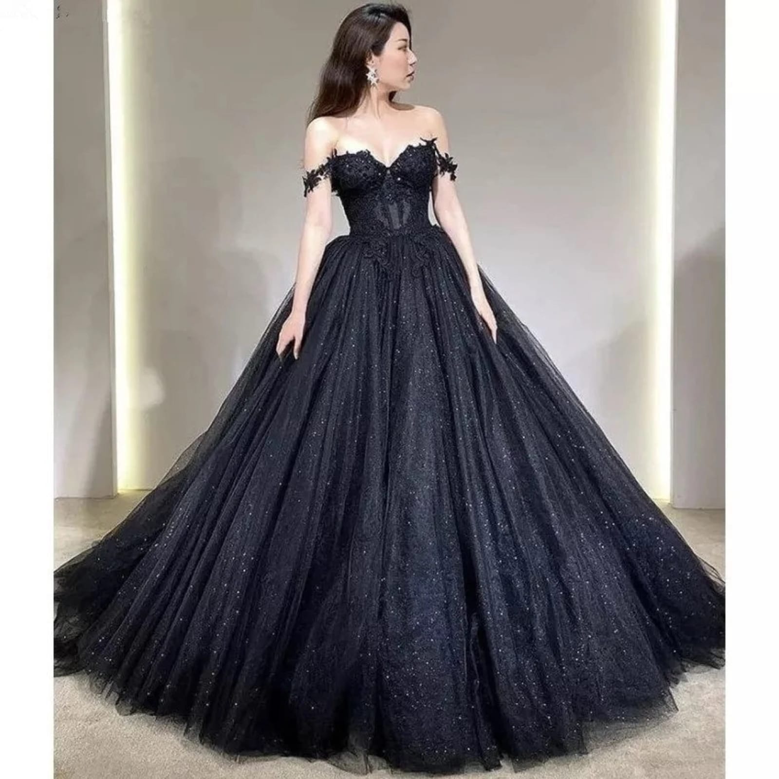 beautiful princess black wedding dresses Vintage Princess Wedding Dark Green And Black Gothic... From Babynice888, Rs.11,705.47