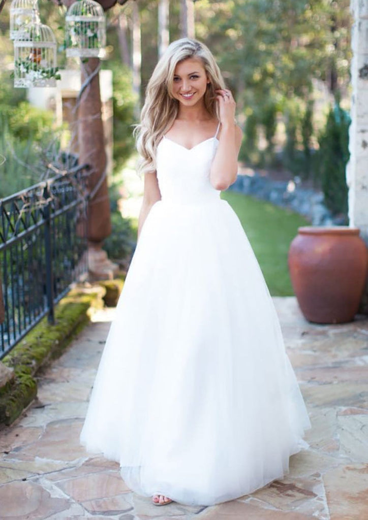 Princess Sweetheart Straps Sweep White Tulle Wedding Dress -