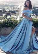 Vestido de festa de formatura de festa de casamento de cetim azul céu aberto com ombro de fora