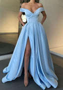 Небесно-голубое атласное платье для выпускного вечера с открытыми плечами и разрезом, пуговицы