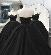 Strapless Sweetheart Black Satin Tulle Court Ball Gown 