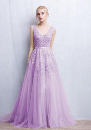 Tulle Sweep Train A-Line/Princess Sleeveless V-Neck Evening 