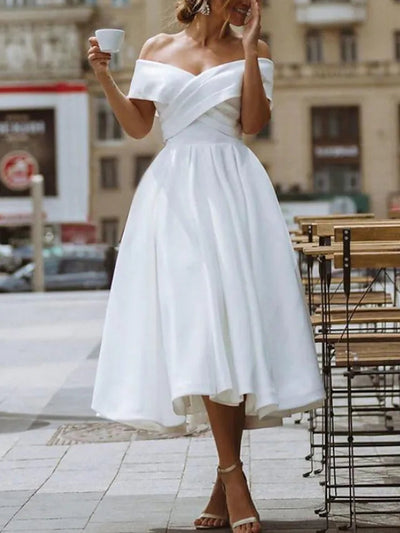 Despedida de soltera Vestido de novia de una línea Longitud del té Fuera del hombro Satén 2024 Vestido de novia